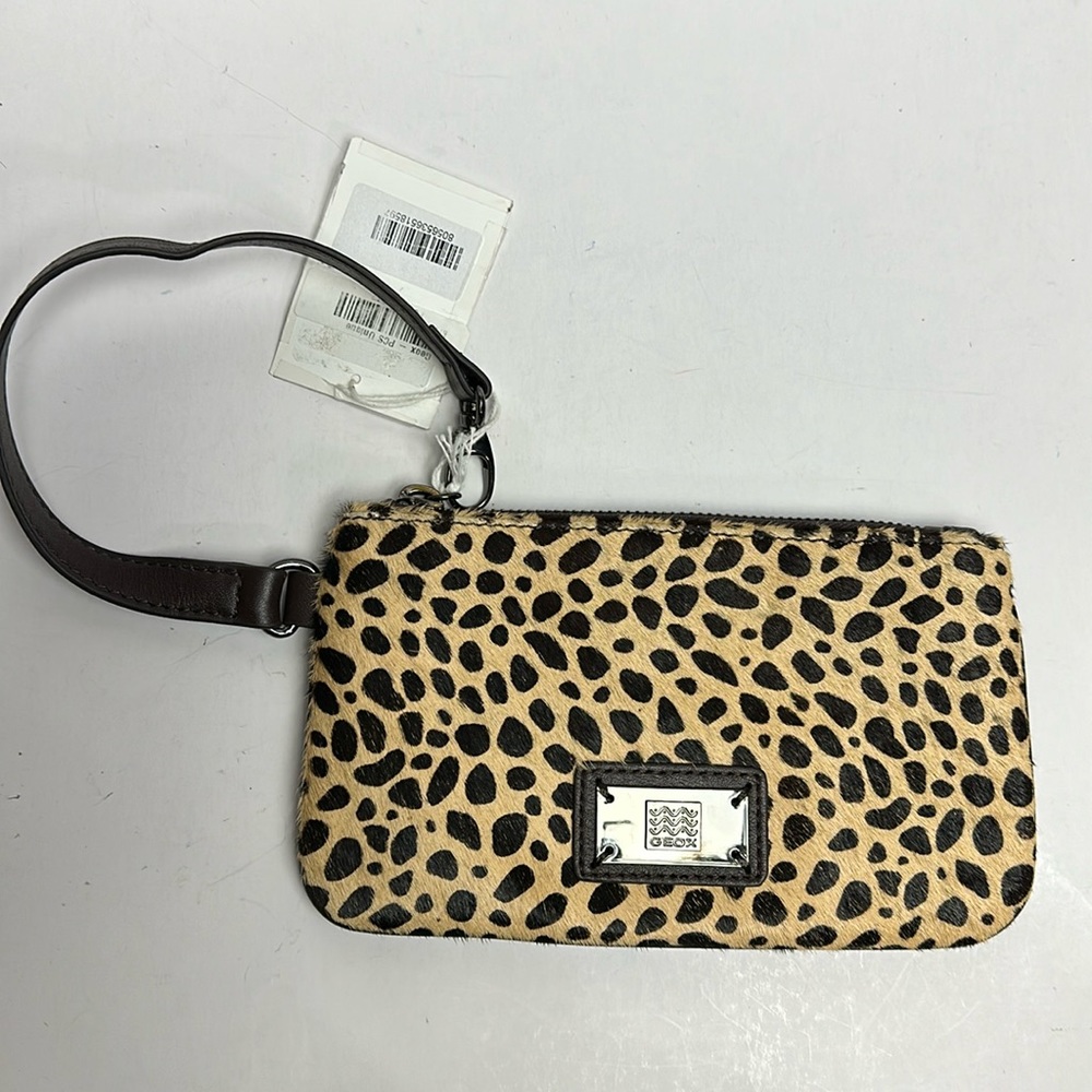 NWT Geox Leather Clutch Wristlet